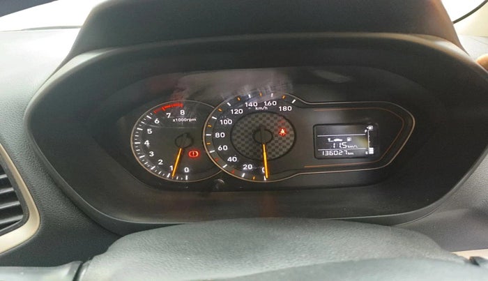 2018 Hyundai NEW SANTRO ASTA MT, Petrol, Manual, 1,36,027 km, interior