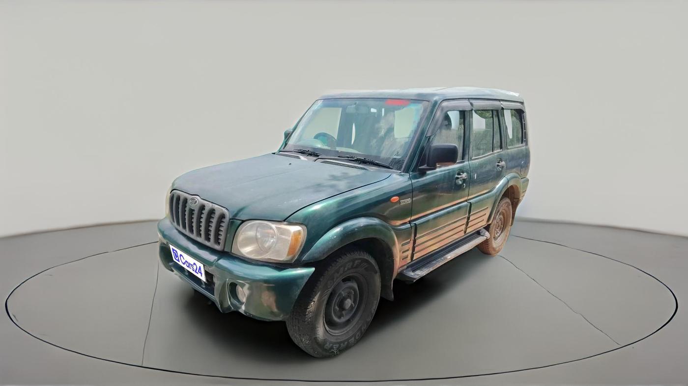 2002 Mahindra Scorpio 2.6 DX CRDE, Diesel, Manual, 1,51,184 km, exterior