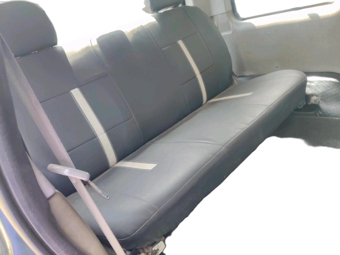 2002 Mahindra Scorpio 2.6 DX CRDE, Diesel, Manual, 1,51,184 km, interior