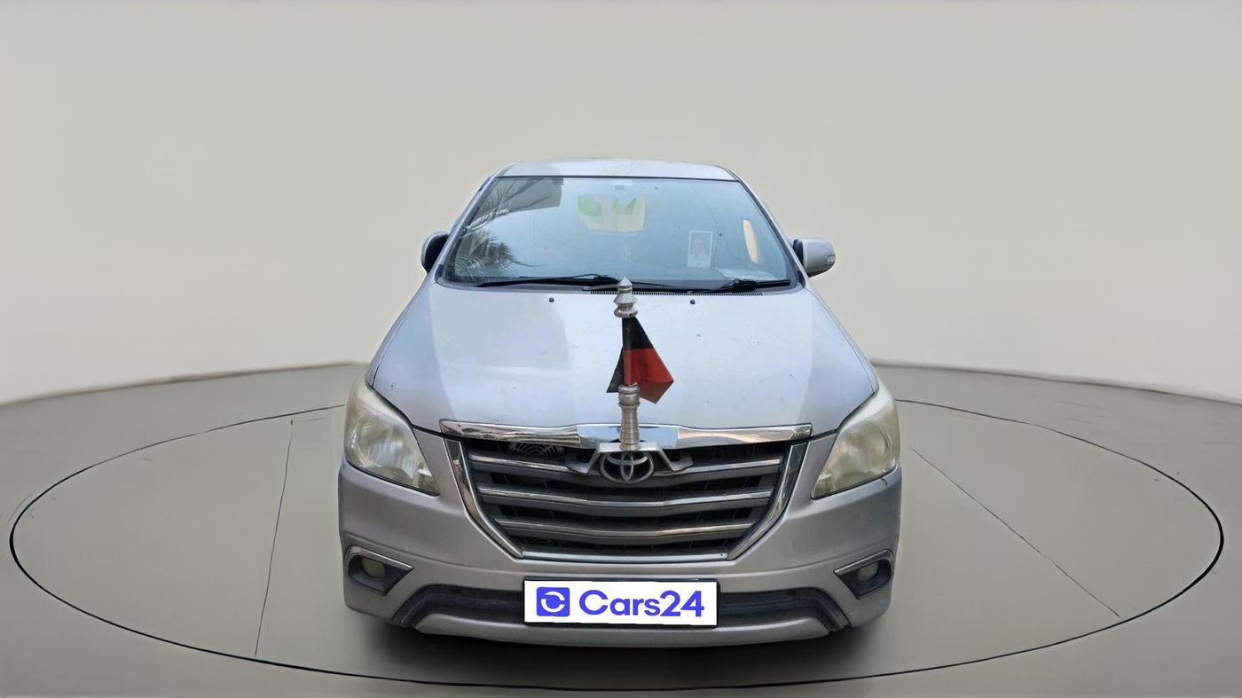 2014 Toyota Innova 2.5 ZX 7 STR, Diesel, Manual, 85,814 km, exterior