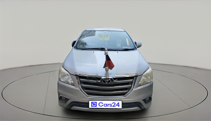 2014 Toyota Innova 2.5 ZX 7 STR, Diesel, Manual, 85,814 km, exterior