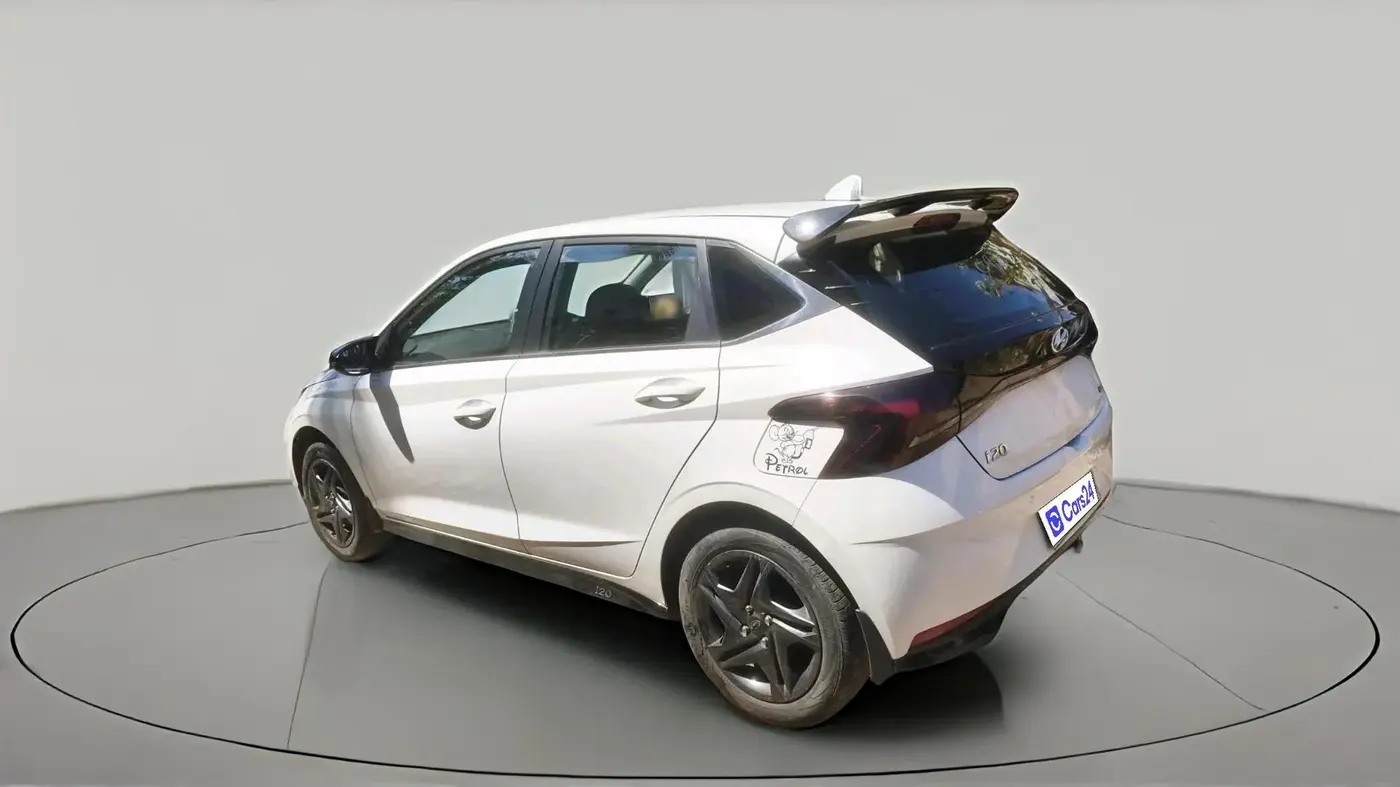 2021 Hyundai NEW I20 SPORTZ 1.2 AT, Petrol, Automatic, 41,096 km, exterior