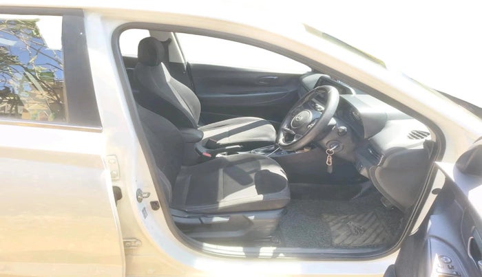 2021 Hyundai NEW I20 SPORTZ 1.2 AT, Petrol, Automatic, 41,096 km, interior