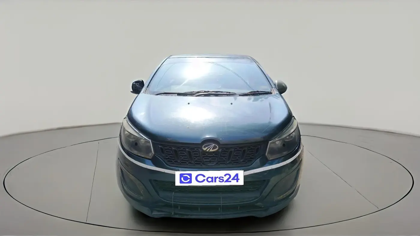 2018 Mahindra MARAZZO M2 8 STR, Diesel, Manual, 2,23,112 km, exterior
