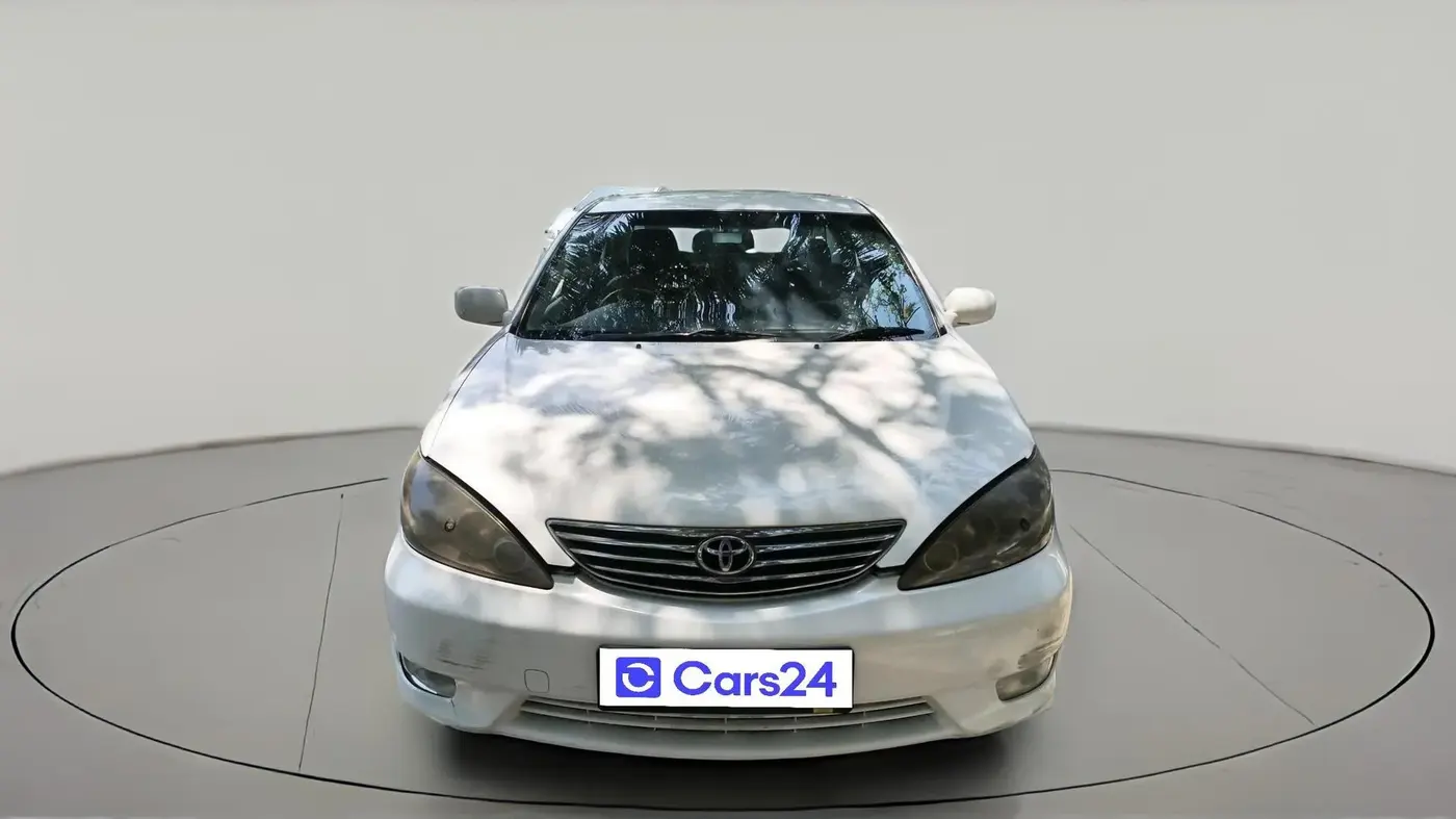 2005 Toyota Camry V4 AT, Petrol, Automatic, 1,18,409 km, exterior
