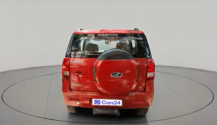 2018 Mahindra TUV300 T8, Diesel, Manual, 65,284 km, exterior