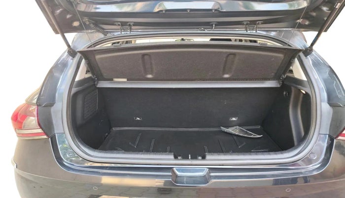 2022 Hyundai NEW I20 ASTA (O) 1.2 MT, Petrol, Manual, 49,575 km, exterior