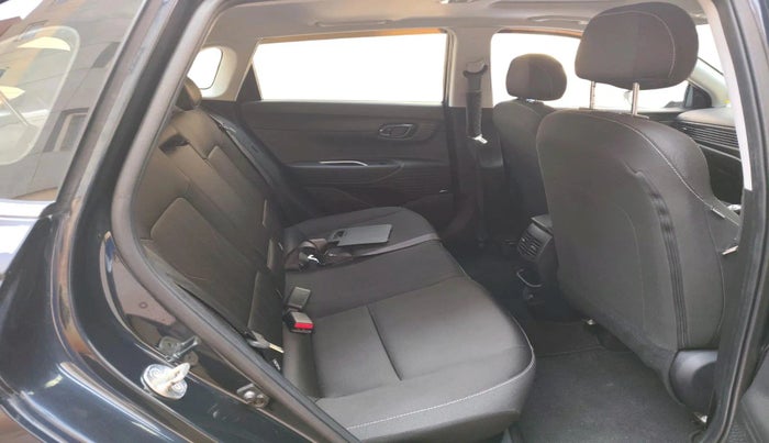 2022 Hyundai NEW I20 ASTA (O) 1.2 MT, Petrol, Manual, 49,575 km, interior