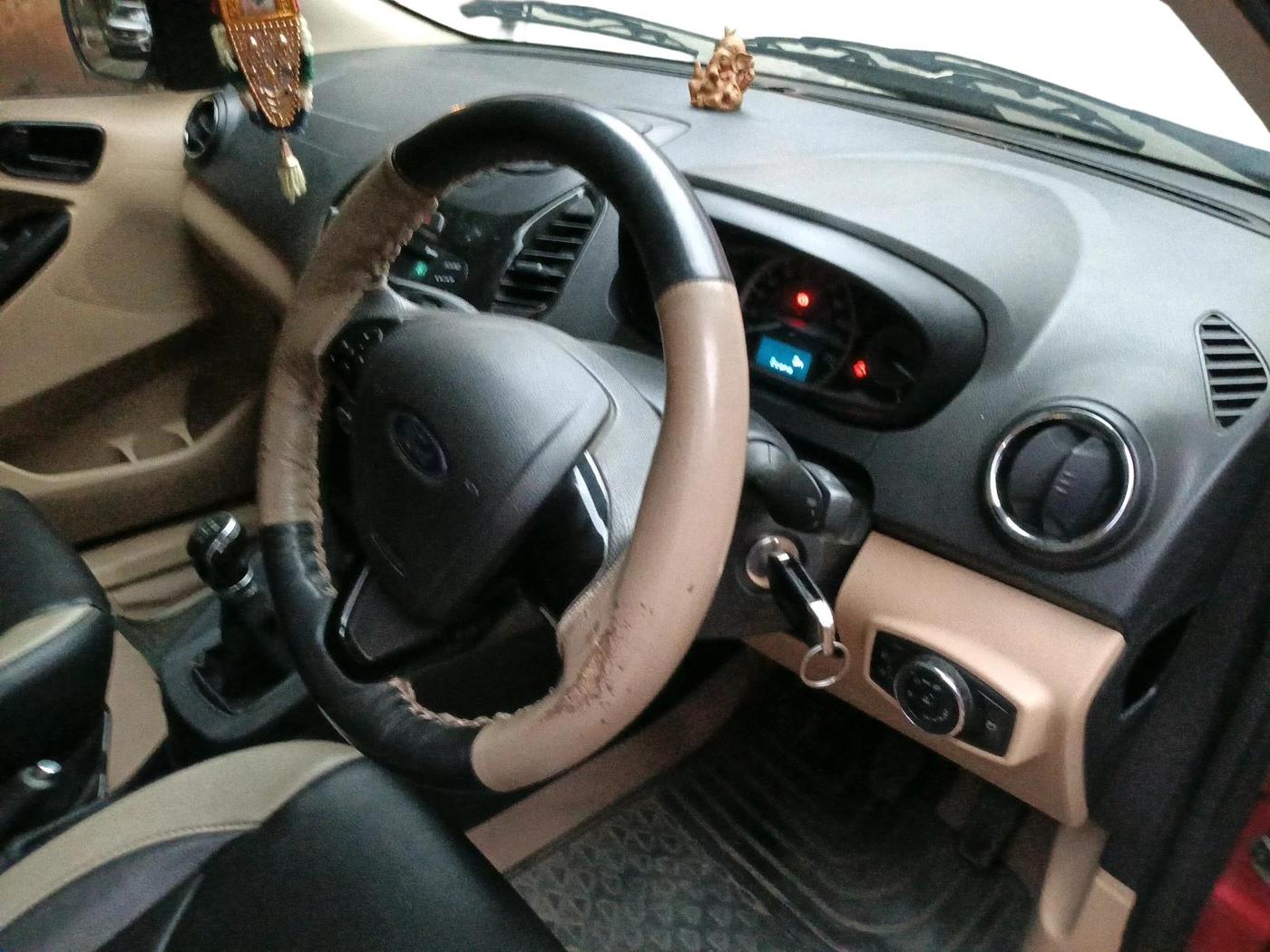 2016 Ford Figo Aspire TITANIUM 1.2 PETROL, Petrol, Manual, 63,981 km, interior