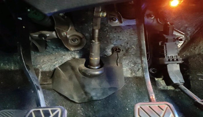 2022 Maruti XL6 ALPHA PLUS MT, Petrol, Manual, 70,338 km, interior