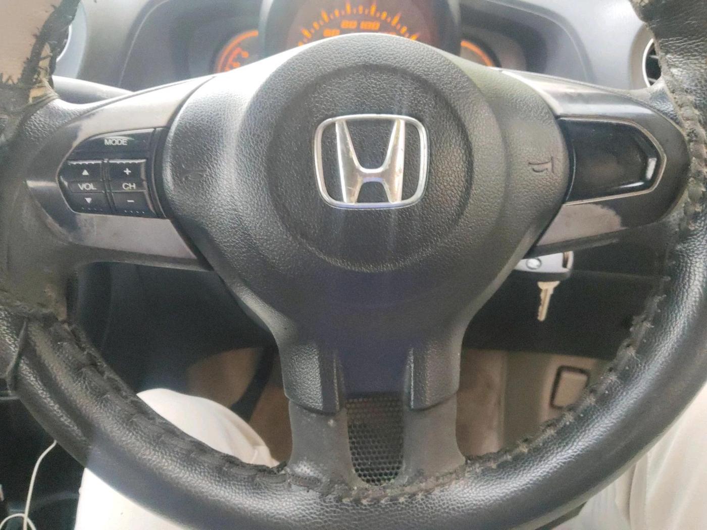2014 Honda Amaze 1.5L I-DTEC S, Diesel, Manual, 1,99,879 km, interior