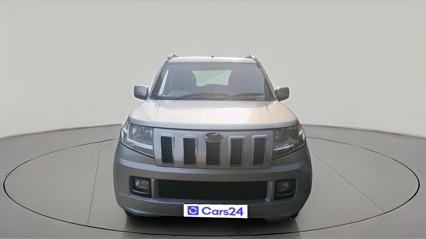 2016 Mahindra TUV300 T8, Diesel, Manual, 91,500 km, exterior