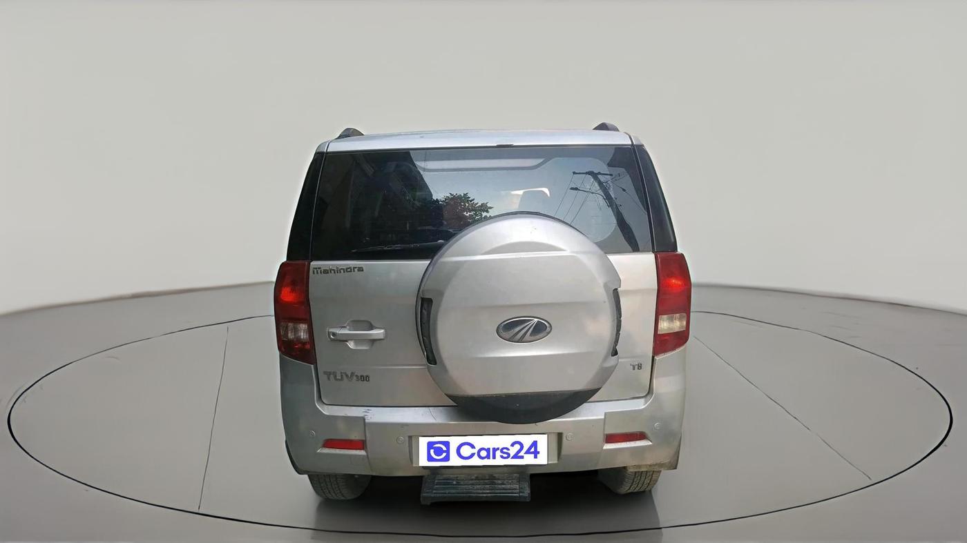 2016 Mahindra TUV300 T8, Diesel, Manual, 91,500 km, exterior