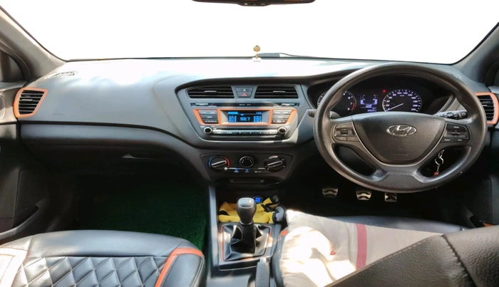 2017 Hyundai i20 Active 1.2 S, Petrol, Manual, 80,654 km, interior