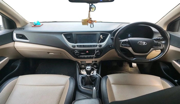 2019 Hyundai Verna 1.6 VTVT SX O, Petrol, Manual, 34,107 km, interior