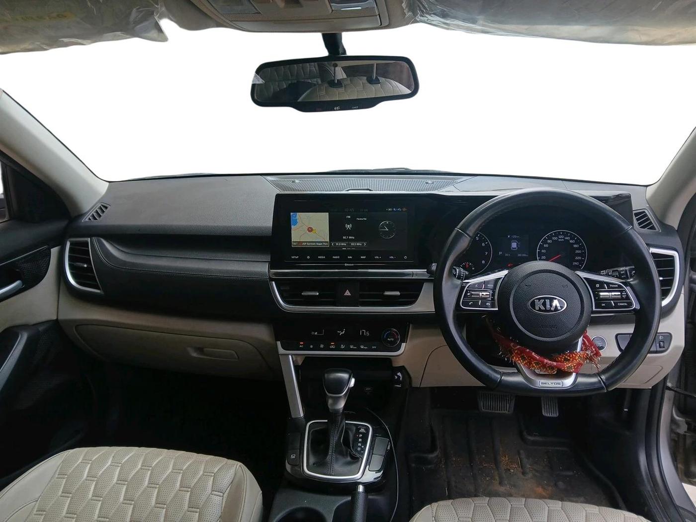 2021 KIA SELTOS HTX IVT 1.5 PETROL, Petrol, Automatic, 38,530 km, interior