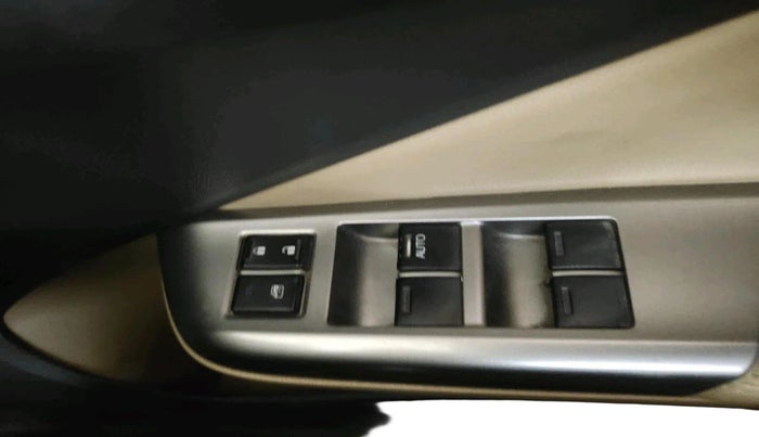 2015 Honda City 1.5L I-VTEC VX, Petrol, Manual, 1,34,052 km, interior