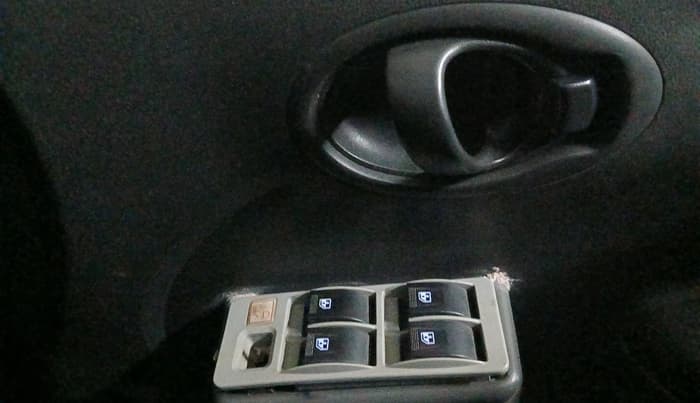 2013 Nissan Sunny XE, Petrol, Manual, 93,691 km, interior