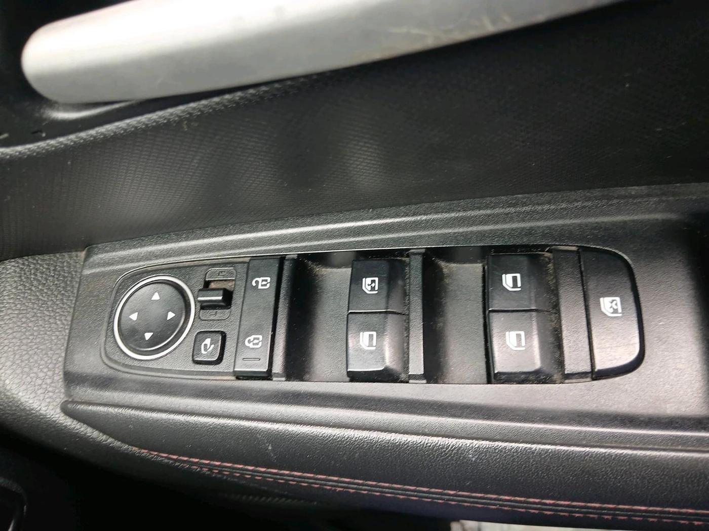 2021 KIA SONET GTX PLUS 1.0 IMT, Petrol, Manual, 71,989 km, interior