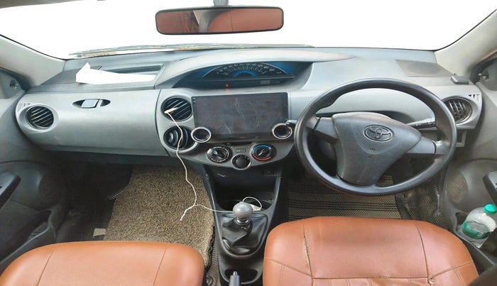 2013 Toyota Etios GD, Diesel, Manual, 2,07,624 km, interior