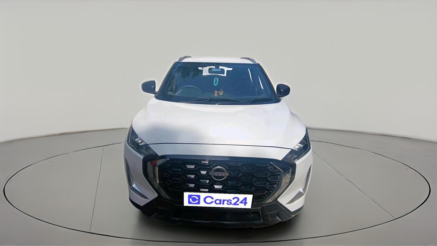 2025 Nissan MAGNITE Visia B4D 1.0 Petrol MT, Petrol, Manual, 6,735 km, exterior