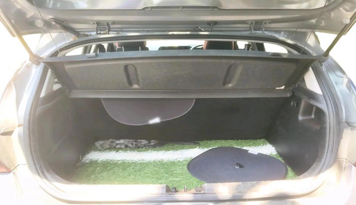 2023 Hyundai NEW I20 ASTA 1.2 MT, Petrol, Manual, 39,611 km, exterior