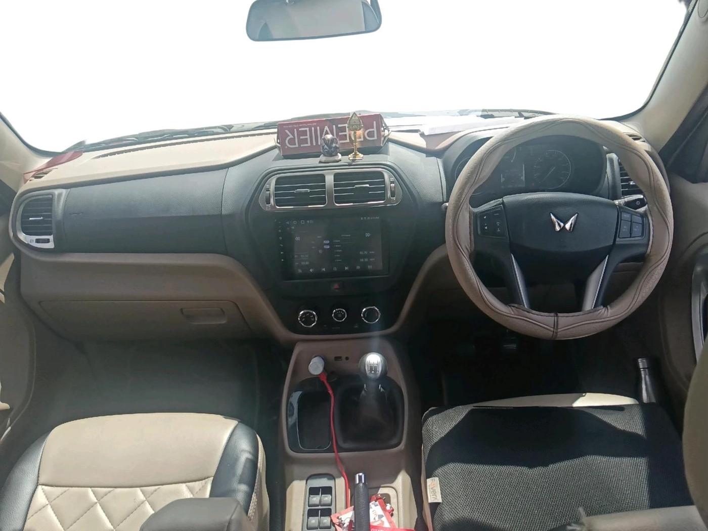 2023 Mahindra BOLERO NEO N10 R, Diesel, Manual, 67,382 km, interior