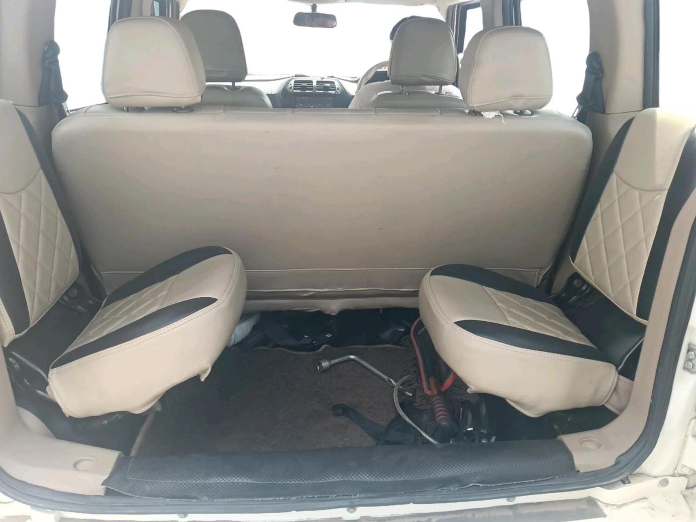 2023 Mahindra BOLERO NEO N10 R, Diesel, Manual, 67,382 km, interior