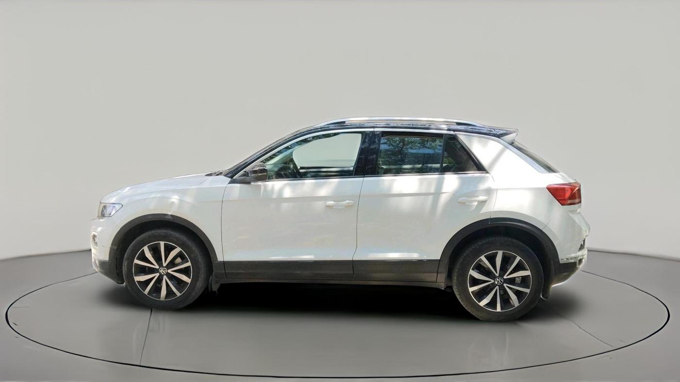 2021 Volkswagen T-ROC 1.5 TSI AT, Petrol, Automatic, 63,110 km, exterior