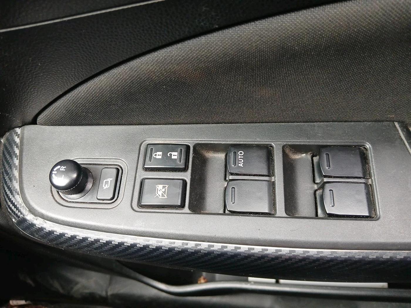 2022 Maruti Swift ZXI PLUS AMT, Petrol, Automatic, 5,024 km, interior
