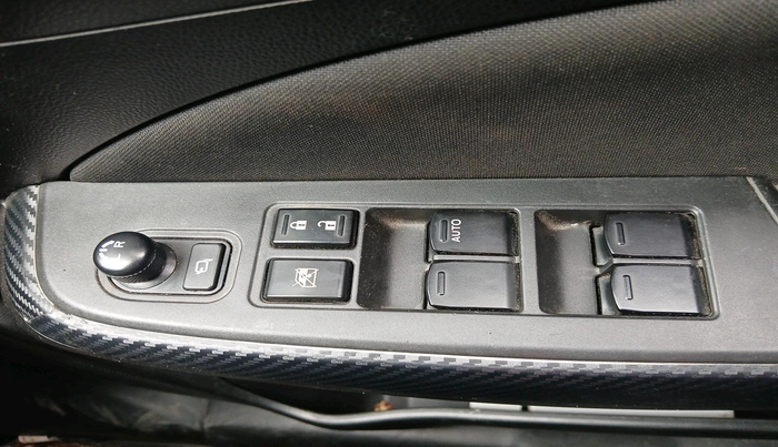 2022 Maruti Swift ZXI PLUS AMT, Petrol, Automatic, 5,024 km, interior