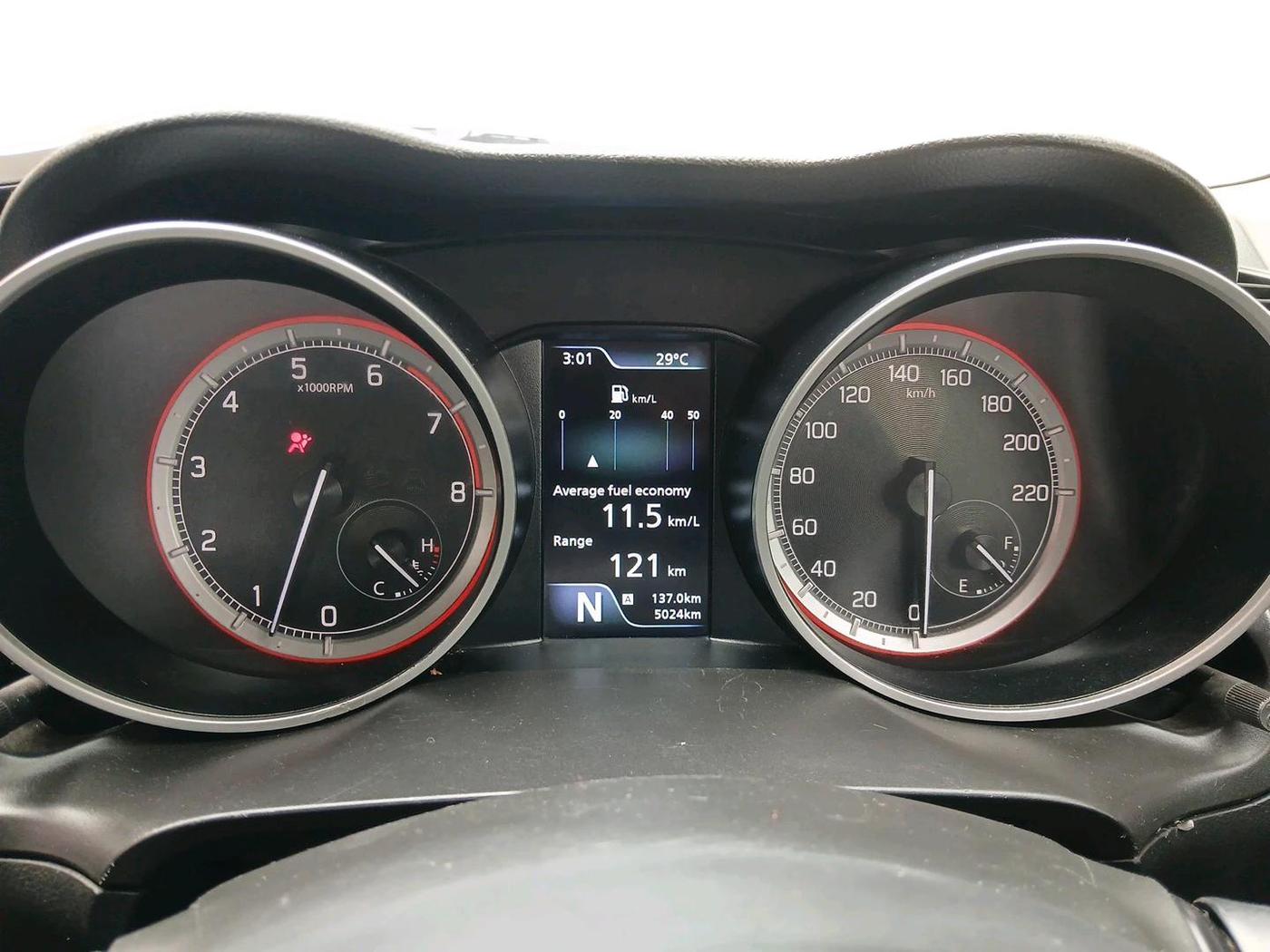 2022 Maruti Swift ZXI PLUS AMT, Petrol, Automatic, 5,024 km, interior