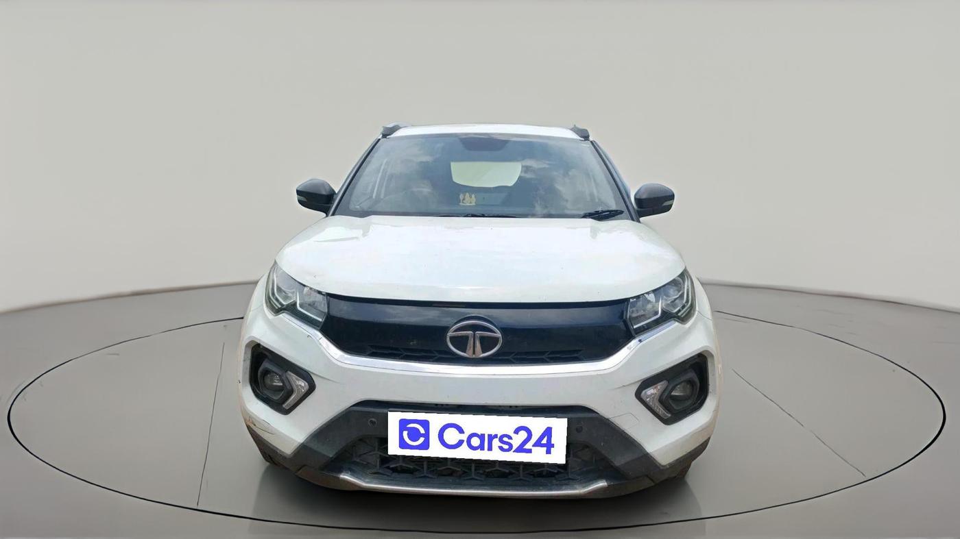 2023 Tata NEXON XMA SUNROOF PETROL, Petrol, Automatic, 94,842 km, exterior