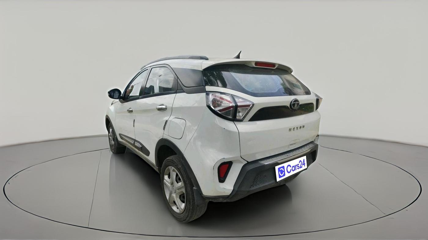 2023 Tata NEXON XMA SUNROOF PETROL, Petrol, Automatic, 94,842 km, exterior