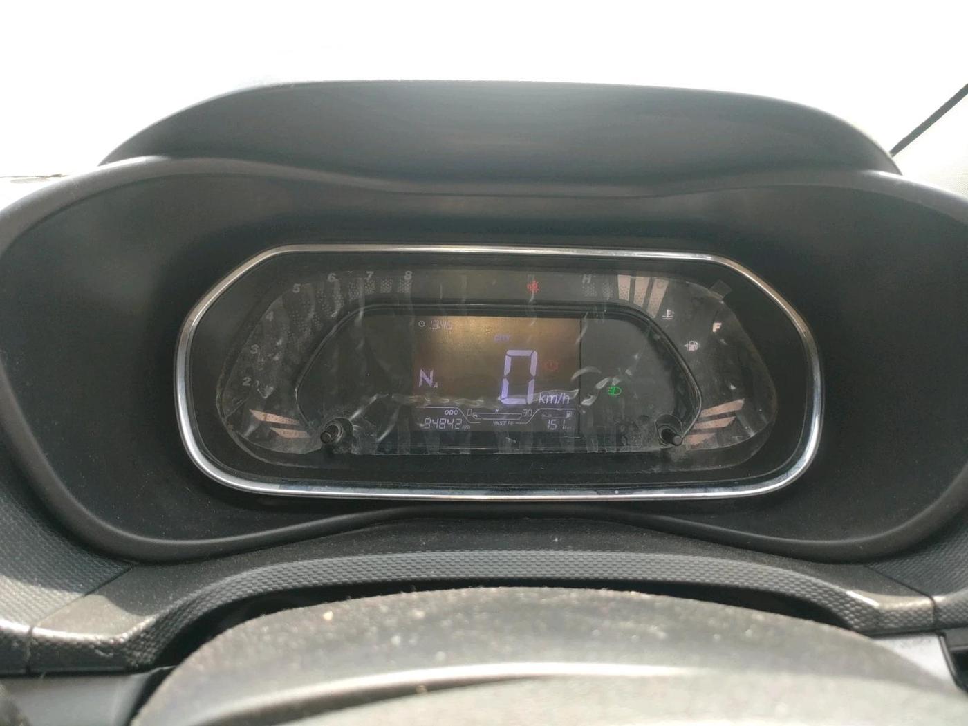 2023 Tata NEXON XMA SUNROOF PETROL, Petrol, Automatic, 94,842 km, interior