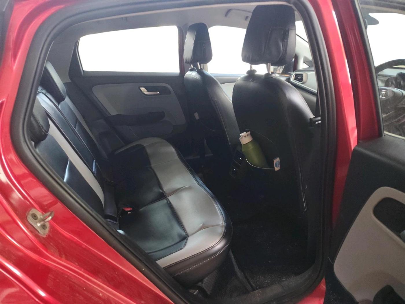 2020 Tata ALTROZ XZ PETROL, Petrol, Manual, 73,176 km, interior