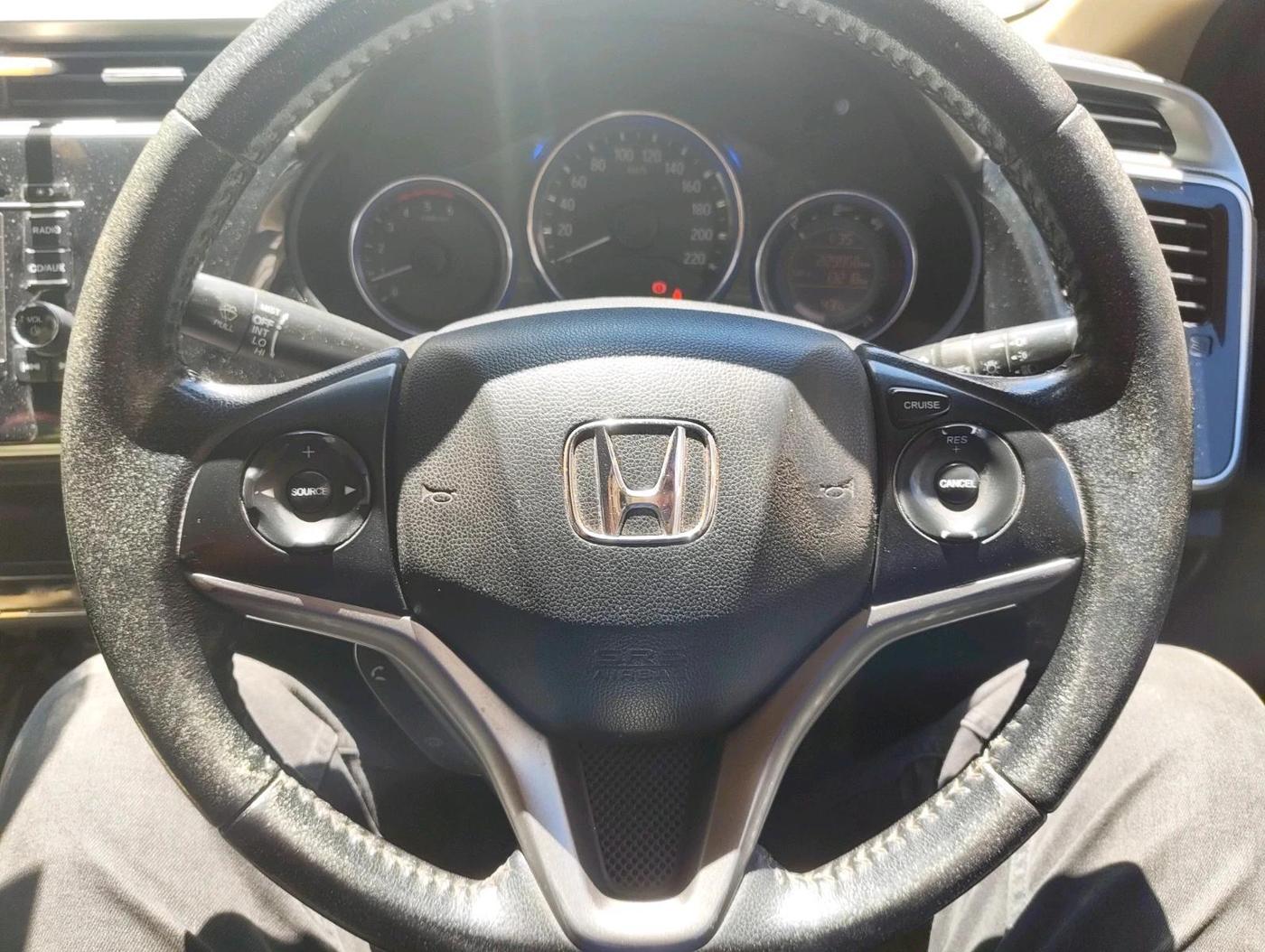2014 Honda City 1.5L I-DTEC VX, Diesel, Manual, 2,32,000 km, interior