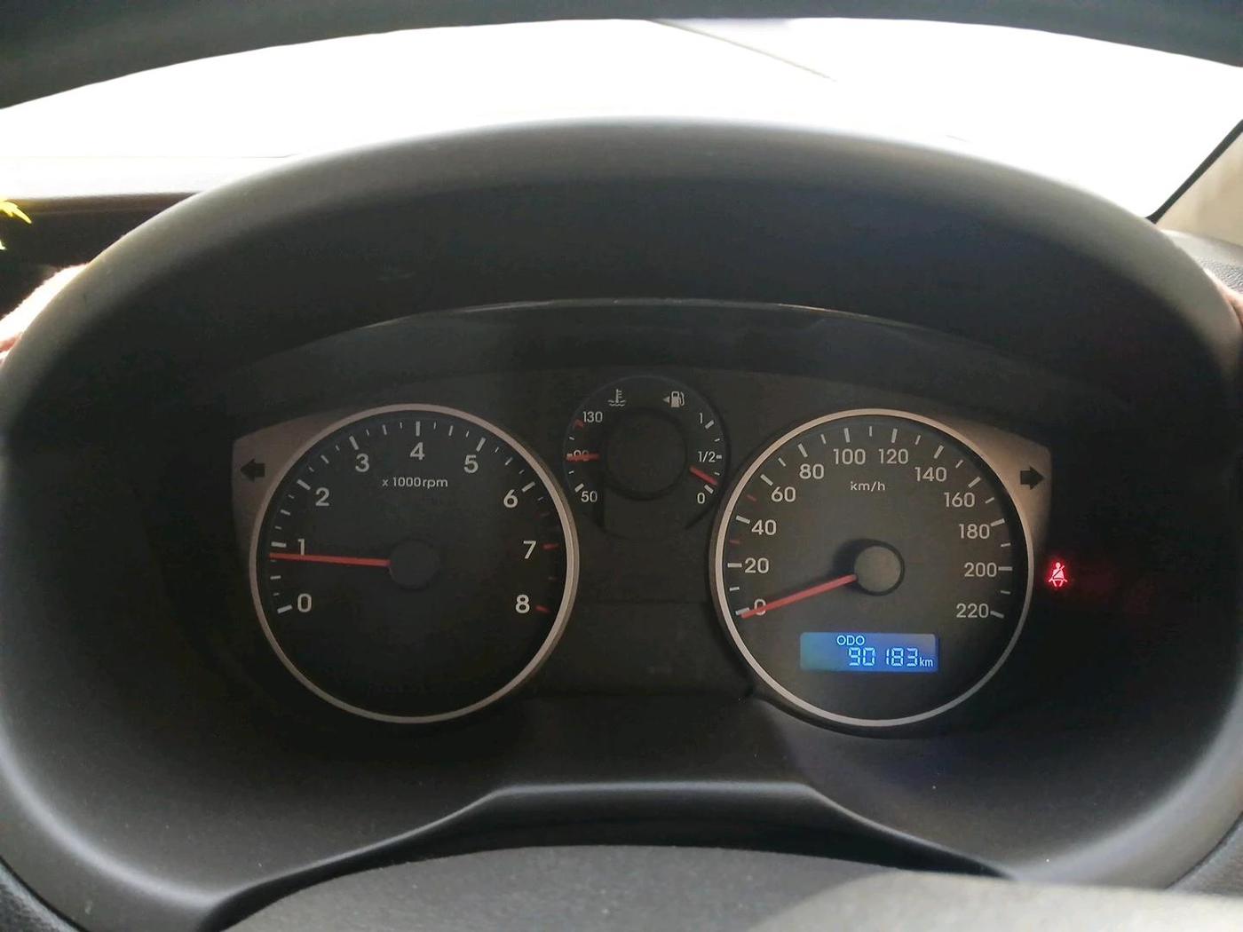 2012 Hyundai i20 MAGNA 1.2, Petrol, Manual, 91,780 km, interior