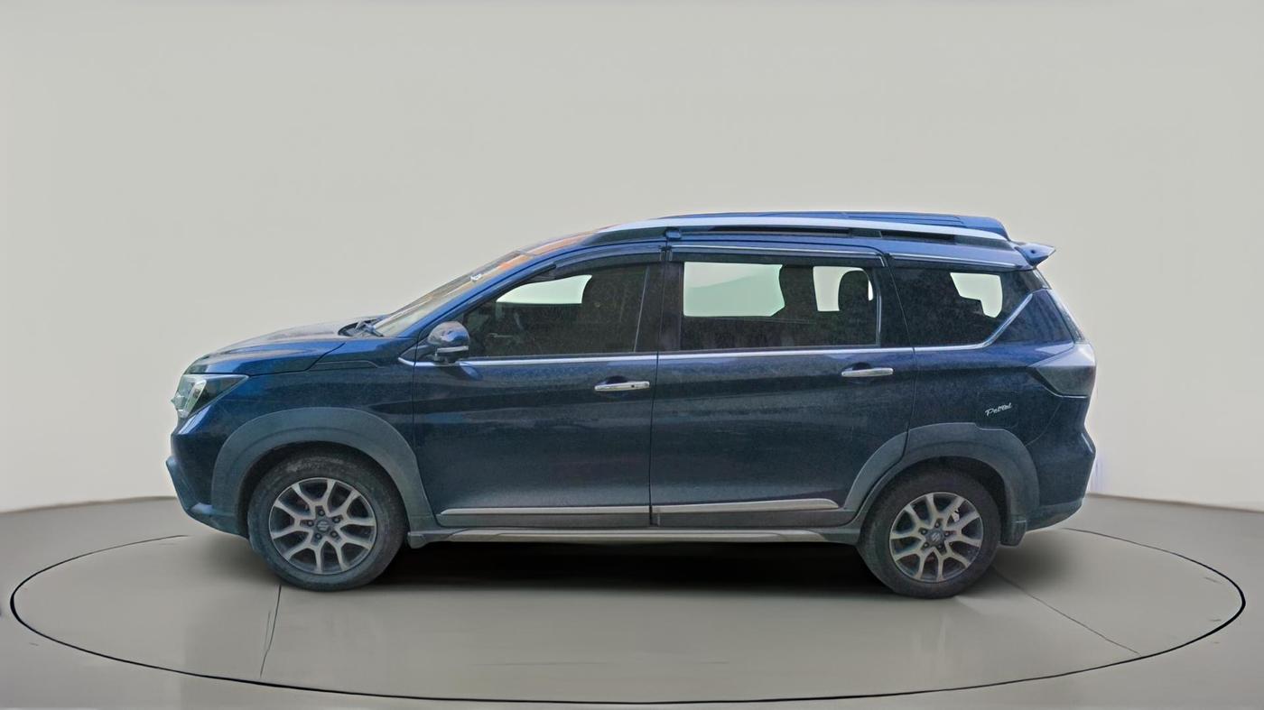2022 Maruti XL6 ALPHA MT, Petrol, Manual, 69,544 km, exterior