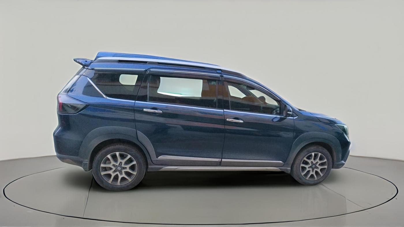 2022 Maruti XL6 ALPHA MT, Petrol, Manual, 69,544 km, exterior
