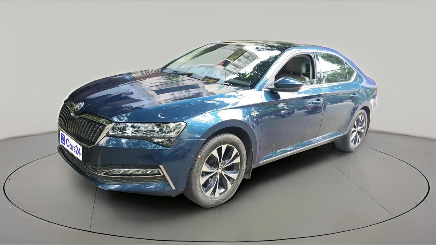 2022 Skoda Superb L&K 2.0 TSI AT, Petrol, Automatic, 43,317 km, exterior