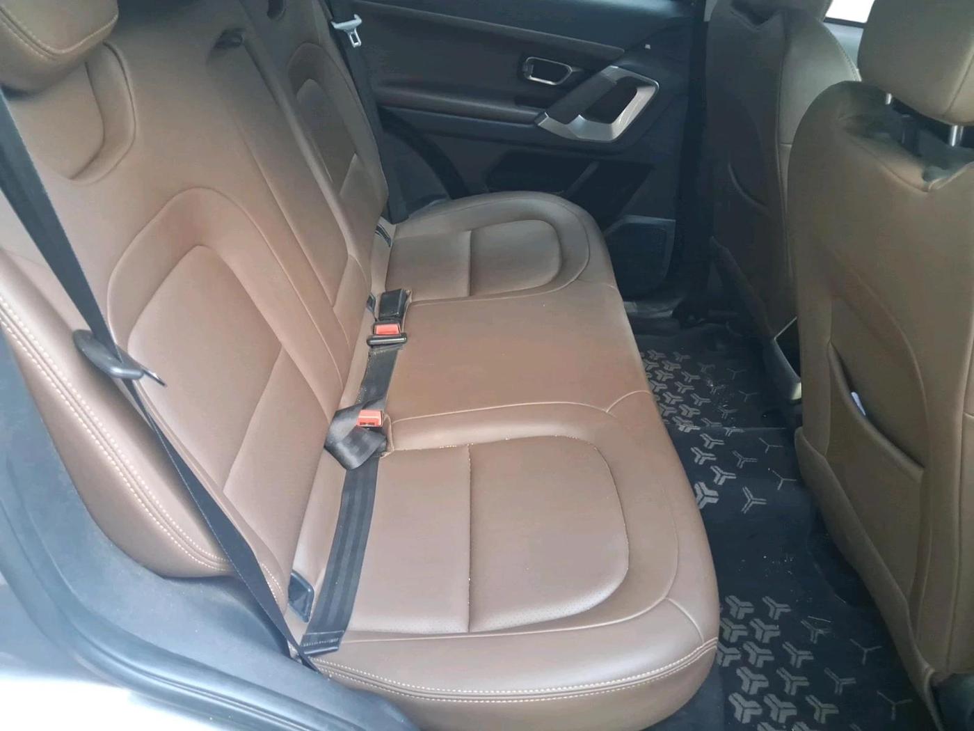 2019 Tata Harrier XZ 2.0L, Diesel, Manual, 99,010 km, interior