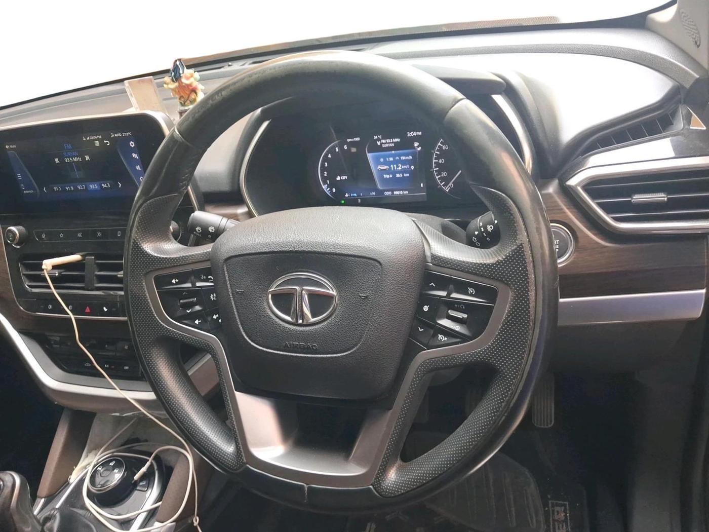 2019 Tata Harrier XZ 2.0L, Diesel, Manual, 99,010 km, interior