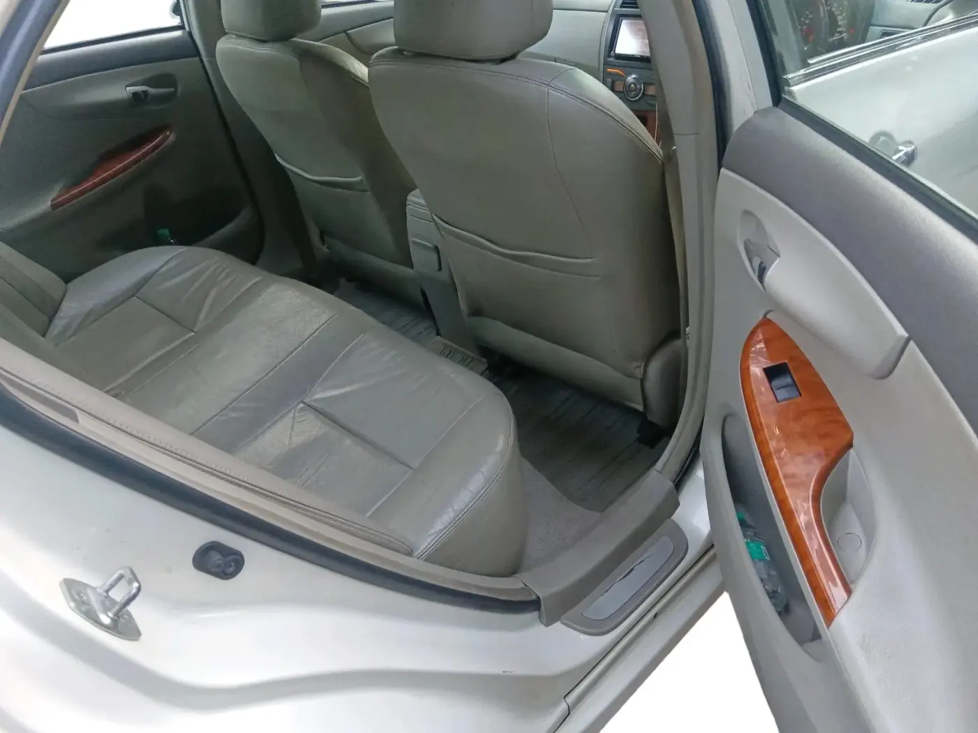 2009 Toyota Corolla Altis VL AT PETROL, Petrol, Automatic, 59,993 km, interior