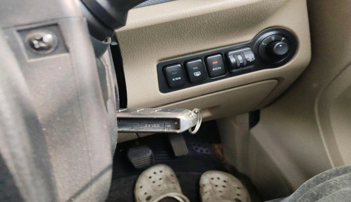 2024 Mahindra BOLERO NEO N10 R, Diesel, Manual, 31,292 km, interior