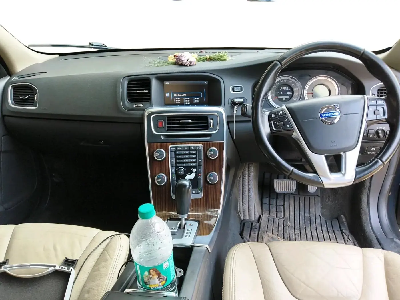 2011 Volvo S60 SUMMUM D5, Diesel, Automatic, 60,653 km, interior