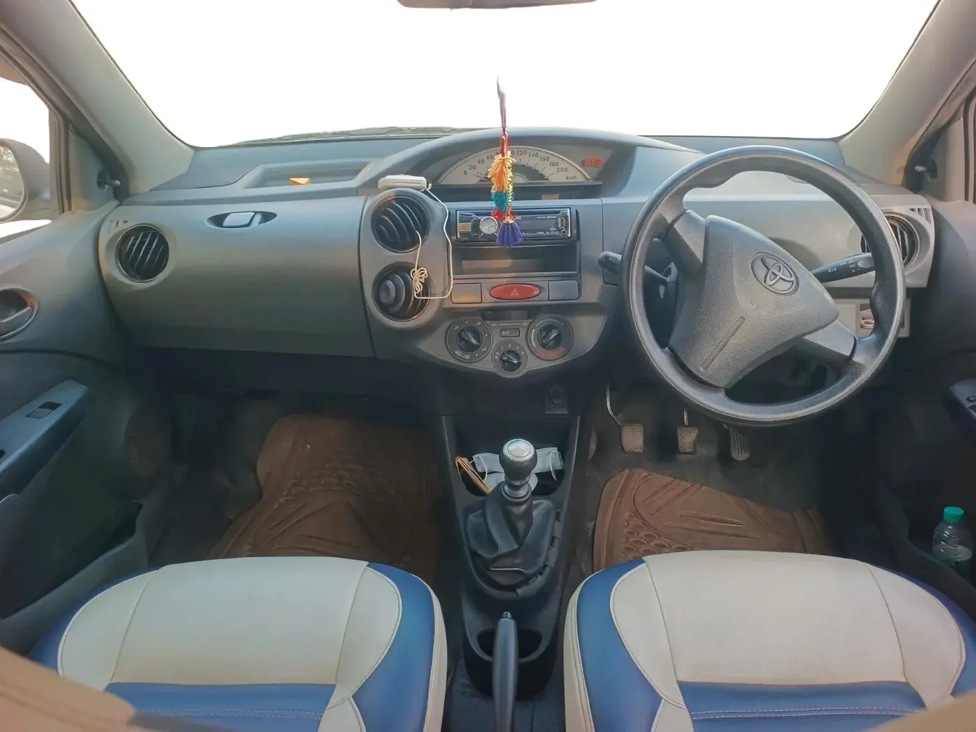2012 Toyota Etios GD, Diesel, Manual, 89,000 km, interior