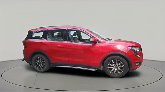 2021 Mahindra XUV700 AX 7 P AT 7 STR, Petrol, Automatic, 49,550 km, exterior