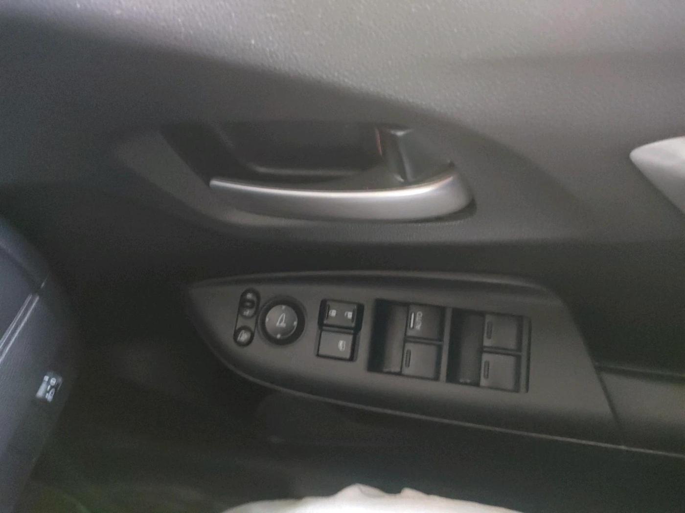 2022 Honda WR-V 1.2L I-VTEC VX MT, Petrol, Manual, 22,298 km, interior