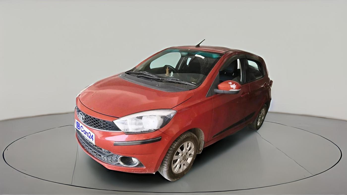 2018 Tata Tiago XZ PETROL, Petrol, Manual, 66,735 km, exterior